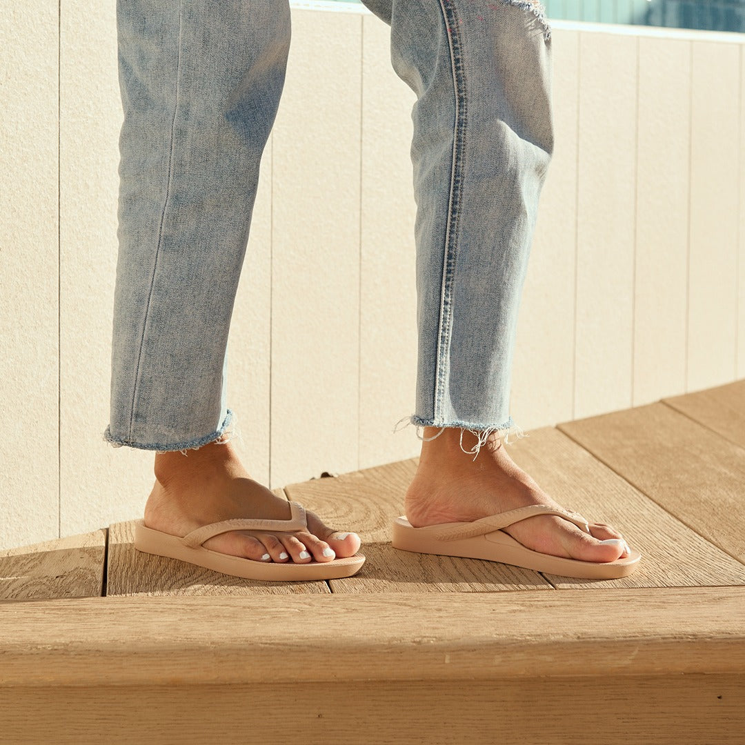 Arch Support Flip Flops - Classic - Tan - Daily Everyday Sandals