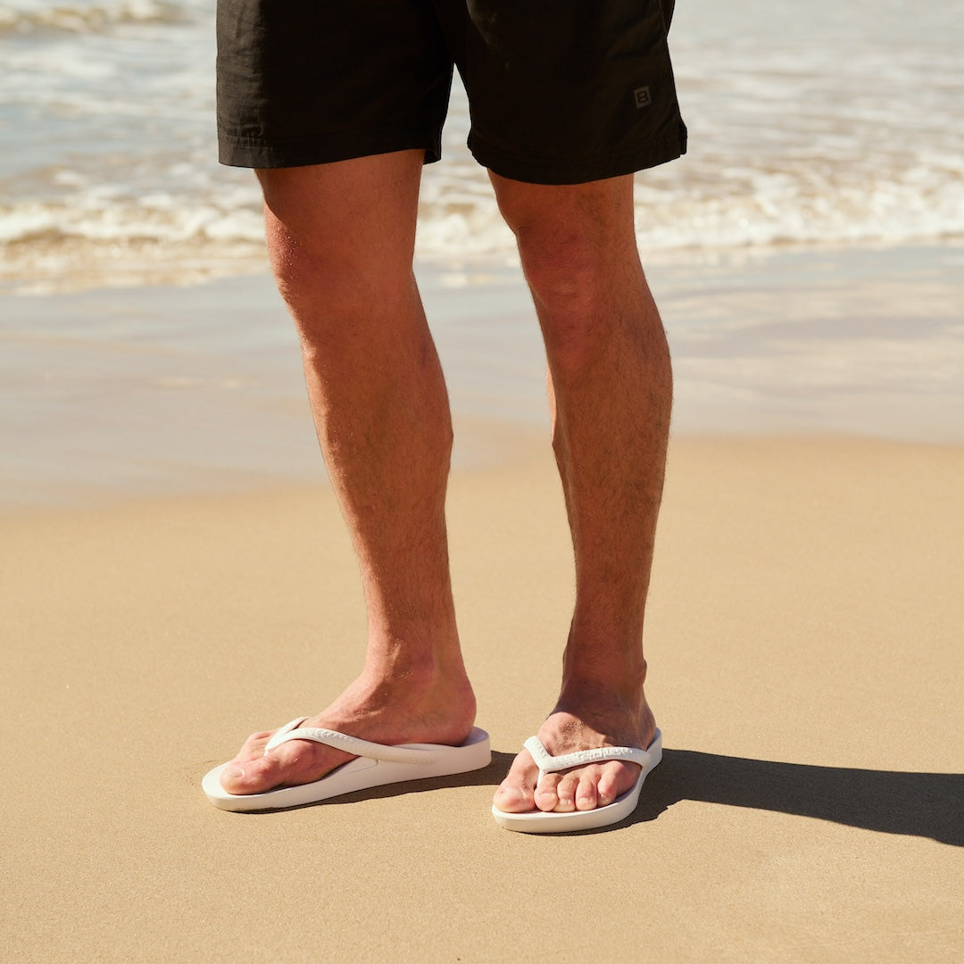 Arch Support Flip Flops - Classic - White - Daily Open Toe Sandals